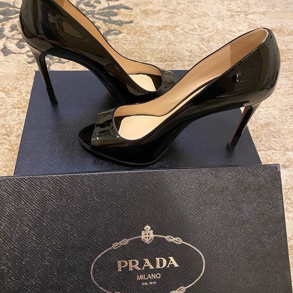 Prada -Patent leather peep toe pumps- black
